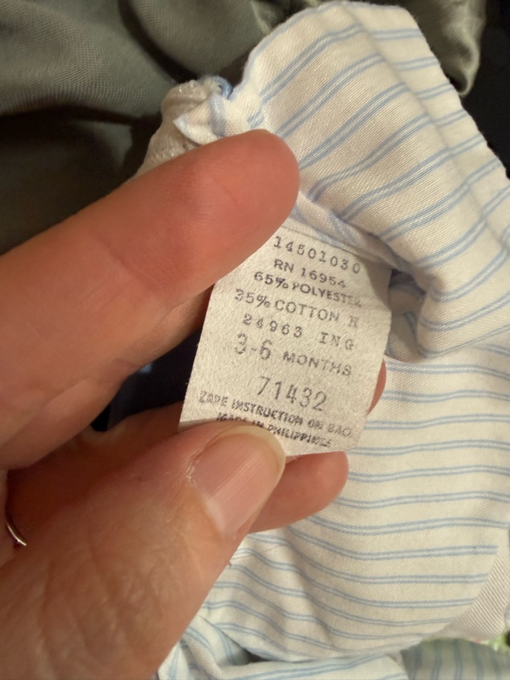 Vintage 3-6month Blue & White Baby Romper with Three Little Bears Patch - Picture 4 of 4